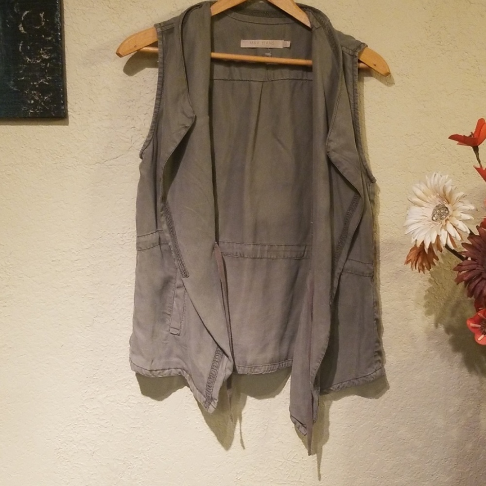 Max Jean's hunter green blazer